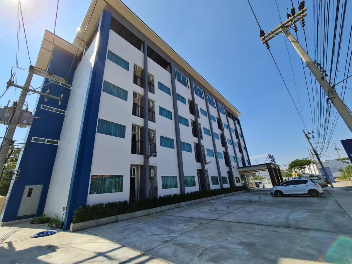 The Charlotte Smart Hotel Лопбурі Екстер'єр фото